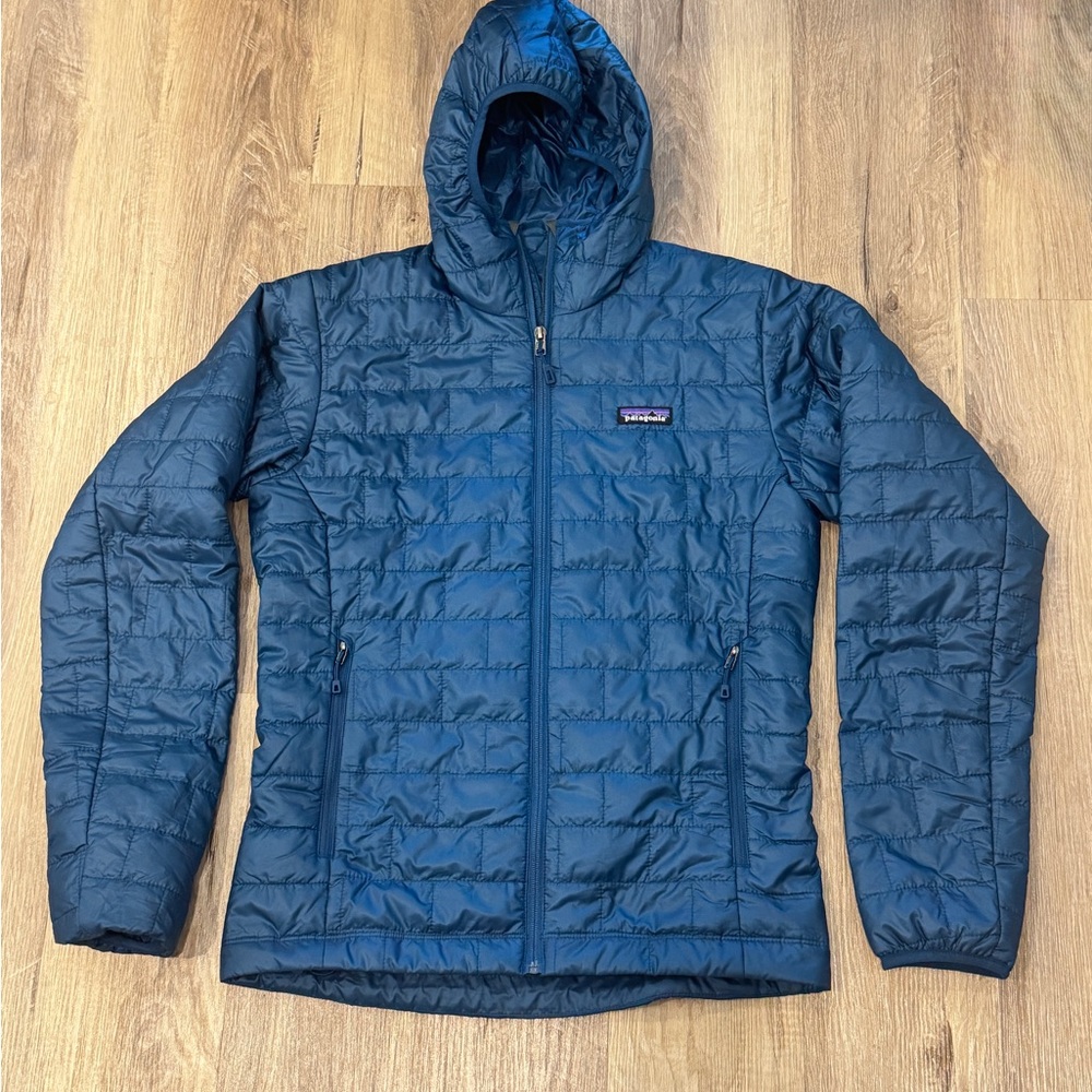 Patagonia Men’s Small Nano Puff Hoody